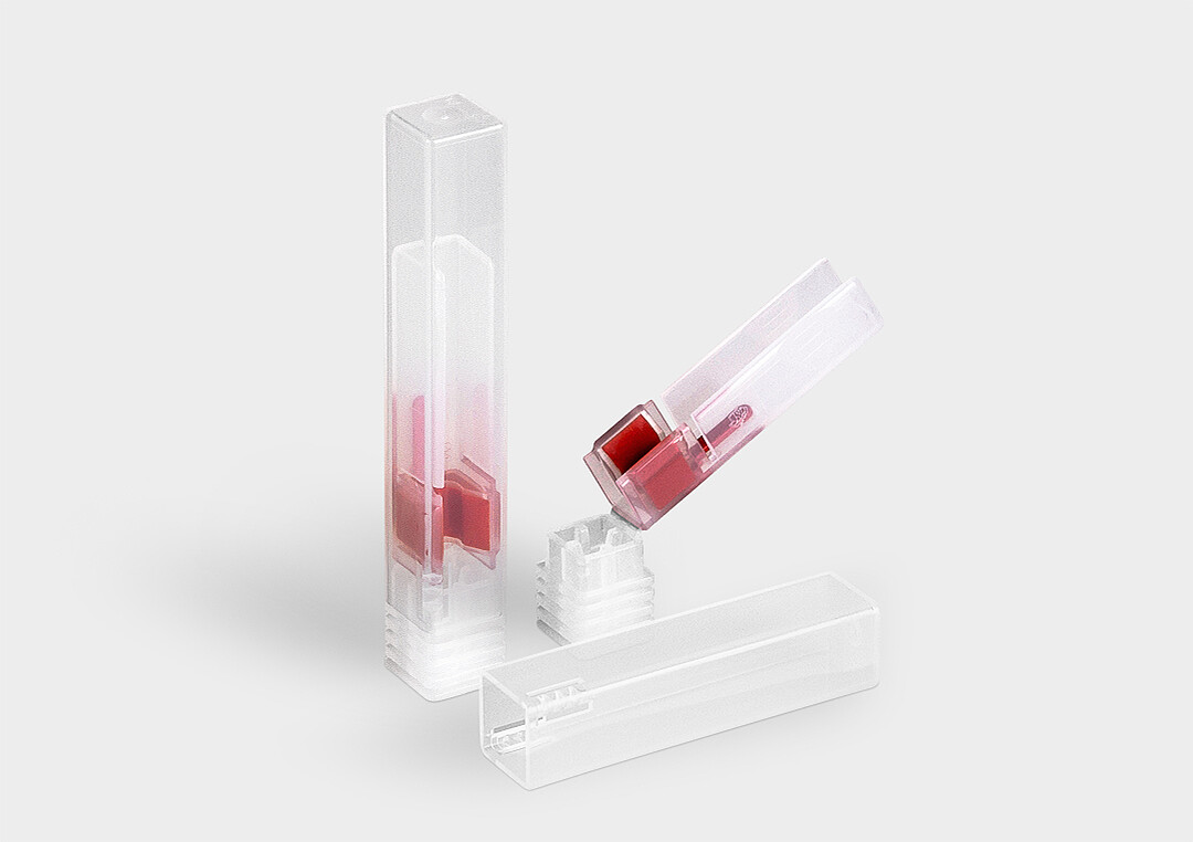 Tube d'emballage en plastique TopPack FoldBack pour outils à plaquette fragiles.